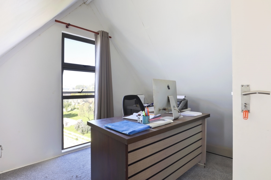 5 Bedroom Property for Sale in Darling Western Cape
